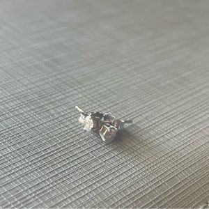 Alluring Body Diamond Solitaire Earrings